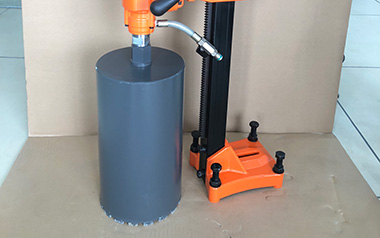 市場(chǎng)上人們應(yīng)該如何選擇磁力鉆？